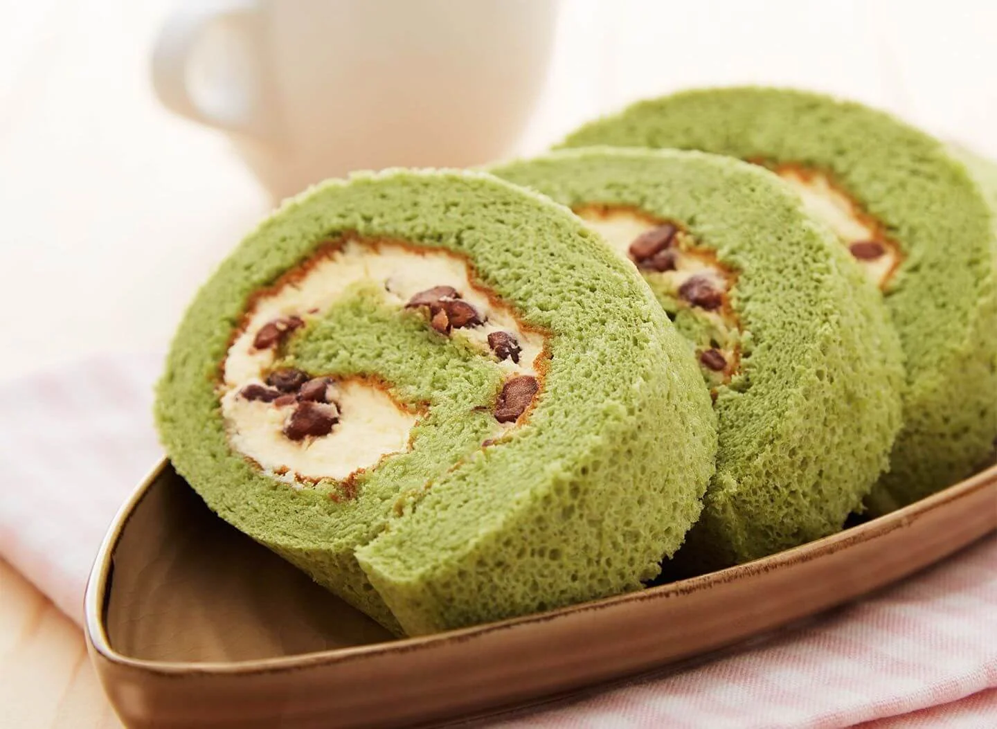 Matcha Swiss Roll